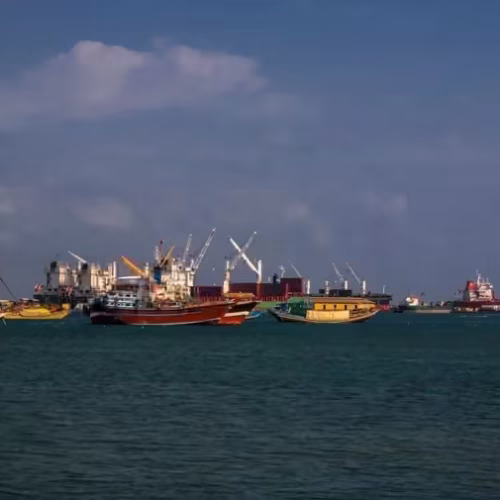 Petroleiro “Eureka” sequestrado ao largo do Iémen e desviado para a Somália