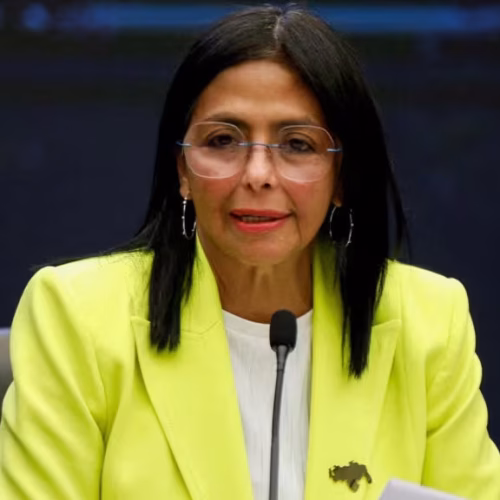 Presidente Interina da Venezuela pede fim das restrições internacionais