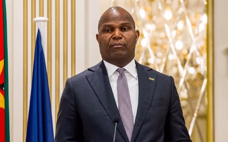 Presidente de Moçambique dialoga com Zelenskyy sobre cooperação bilateral