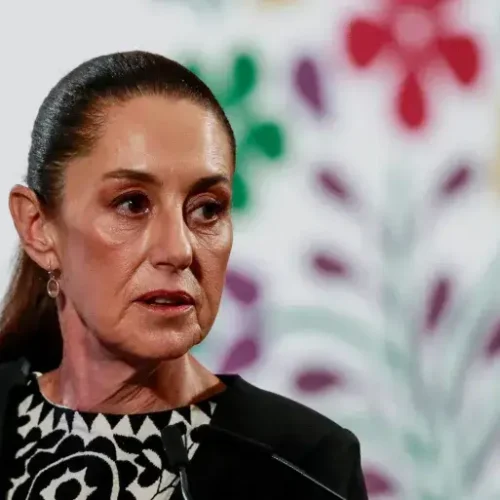 Presidente do México refere conversa com Trump e exclui acção militar dos EUA no país