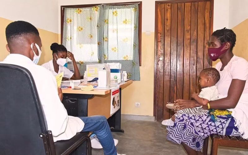 Profissionais de saúde denunciam escassez de medicamentos em Moçambique