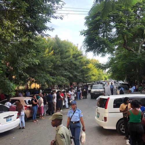 Quatro mil jovens iniciam formação policial em Moçambique