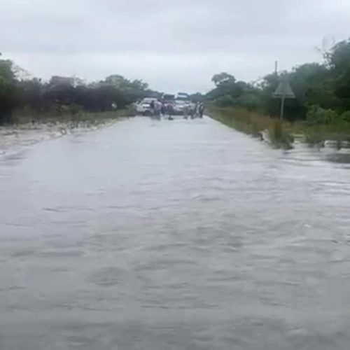 Chuvas provocam corte da Estrada Nacional Número 1 na Manhiça