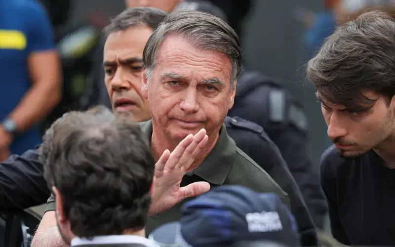 Senado brasileiro aprova projecto de lei que pode reduzir pena de Jair Bolsonaro