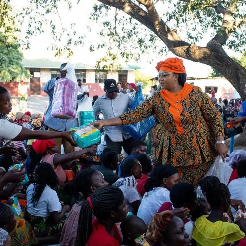 Mais de 120 famílias de Magoanine “A” recebem apoio após inundações