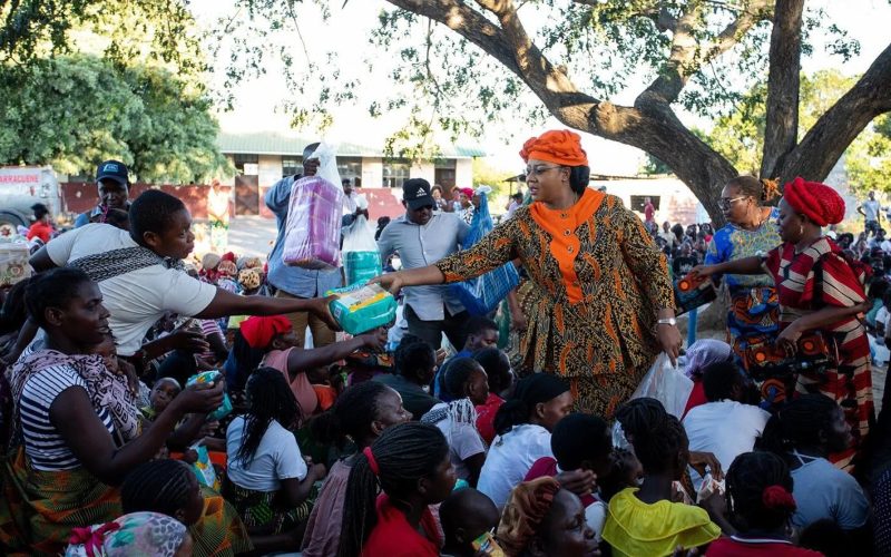 Mais de 120 famílias de Magoanine “A” recebem apoio após inundações