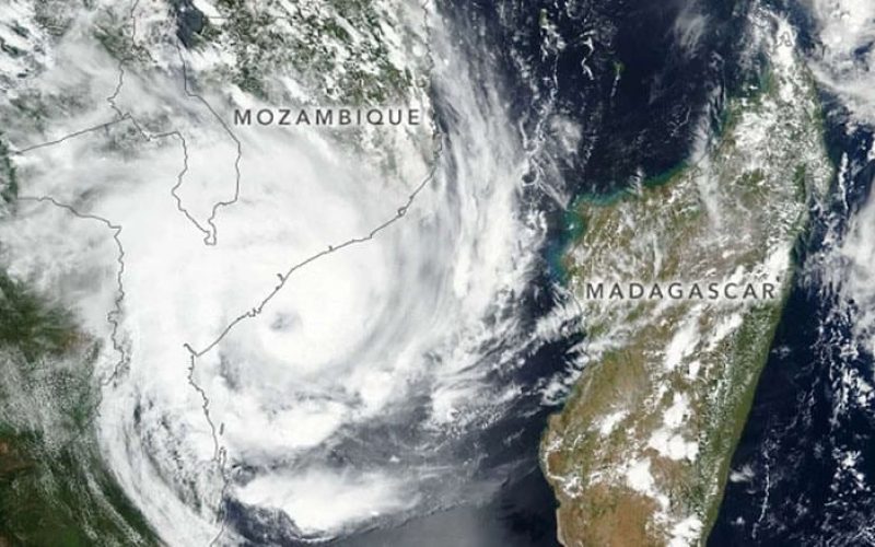 Tempestade tropical se aproxima de Moçambique e impacta navegação