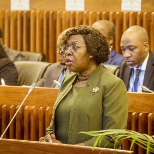 Tensões no Médio Oriente afectam crescimento económico de Moçambique