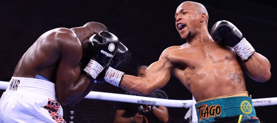 Tiago Muxanga conquista título internacional de boxe no Reino Unido