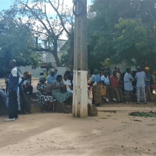 Trabalhadores de Quelimane paralisam actividades por atraso salarial de seis meses
