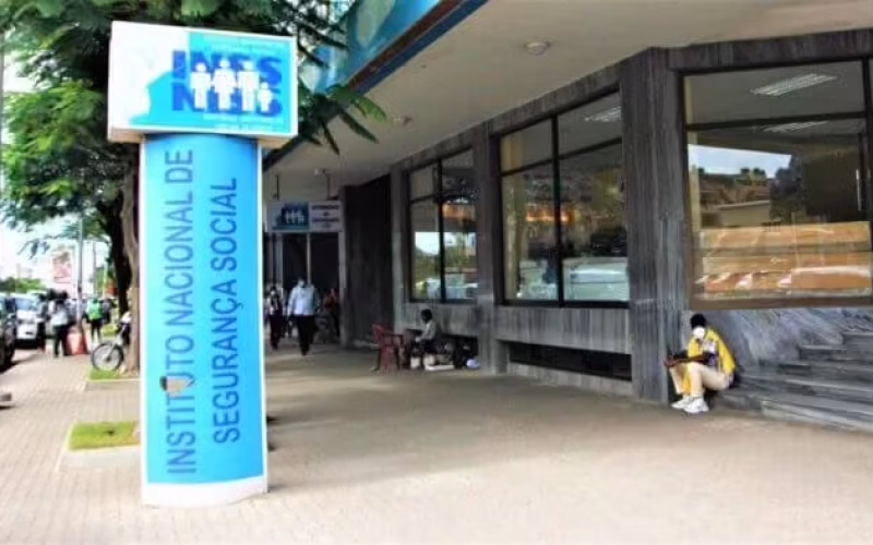 Trabalhadores propõem subsídio de desemprego e pensões integrais em Moçambique
