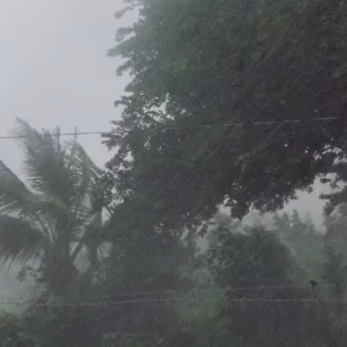 Vento forte e ondas altas atingem o sul de Moçambique