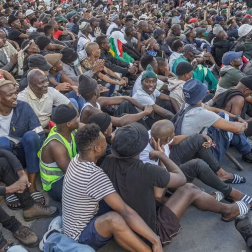 Xenofobia impulsiona migração em massa de moçambicanos da África do Sul