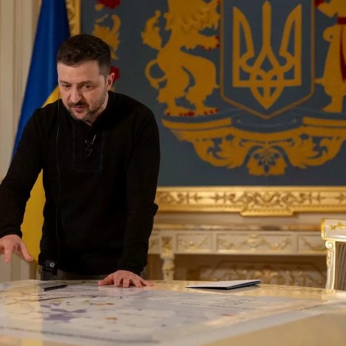 Zelensky considera referendo sobre territorialidade na Ucrânia